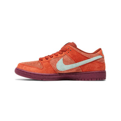 SB Low 'Mystic Red Rosewood' (2023)