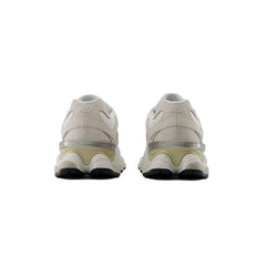 9060 'Sea Salt Moonbeam' (2024)