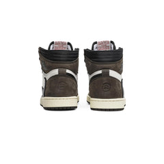 1 x Travis Scott 'Mocha' (New)