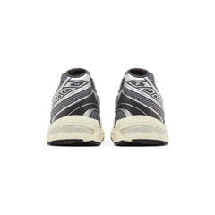 Gel 1130 'Clay Grey Pure Silver' (2024)