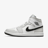 1 Mid 'Light Smoke Grey' (2021) (Womens)