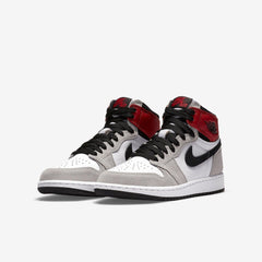 1 Retro High OG 'Light Smoke Grey' (2020) (GS)