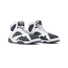 7 Retro 'Flint' (2021)