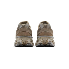 9060 'Brown'