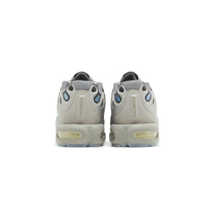 Max Plus Drift 'Light Smoke Grey' (2024)