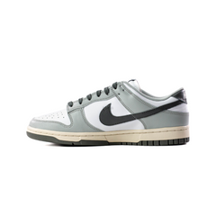 Low 'Light Smoke Grey' Women's (2022)