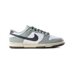 Low 'Light Smoke Grey' Women's (2022)