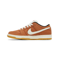 SB Dunk Low Pro 'Dark Russet' (2022)