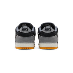 SB Low 'Dark Smoke Grey' (2024)