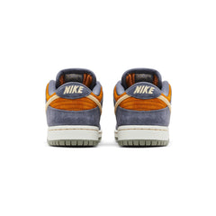 SB Low 'Light Carbon Monarch' (2024)