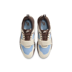 Zoom Field Jaxx x Travis Scott 'Leche Blue' (2025)