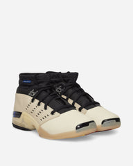 Infinite Archives 17 Retro Low Sneakers Beach / Metallic Silver / Black