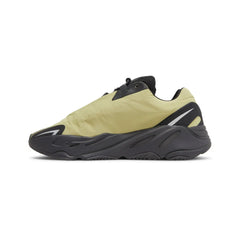 Yeezy Boost 700 MNVN 'Resin' (2022)