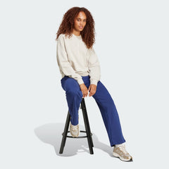 Women's Essentials Small Logo Feelcozy Sweatshirt
