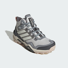 Women's Terrex Skychaser Mid GORE-TEX Hiking Shoes