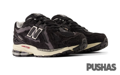 1906D 'Protection Pack Black' (2023)