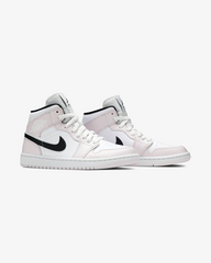 1 Mid Wmns Barely Rose Violet