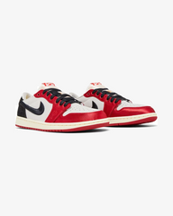 Air Jordan1 Retro Low Og Sp Trophy Room Rookie Card Away