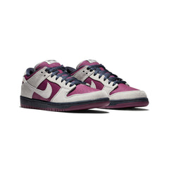 SB Low 'Atmosphere Grey True Berry' (2019)