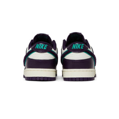 Low Chenille Swoosh 'Sail Grand Purple' (2022)