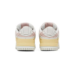 Dunk Low Disrupt 2 'Pink Oxford' Women's (2022)