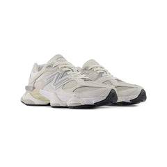 9060 'Sea Salt Moonbeam' (2024)