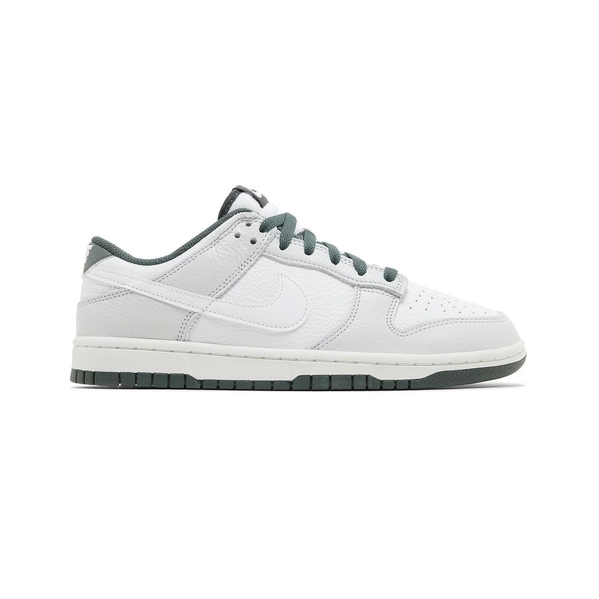 Dunk Low Retro SE Photon Dust 'Vintage Green' (2024)