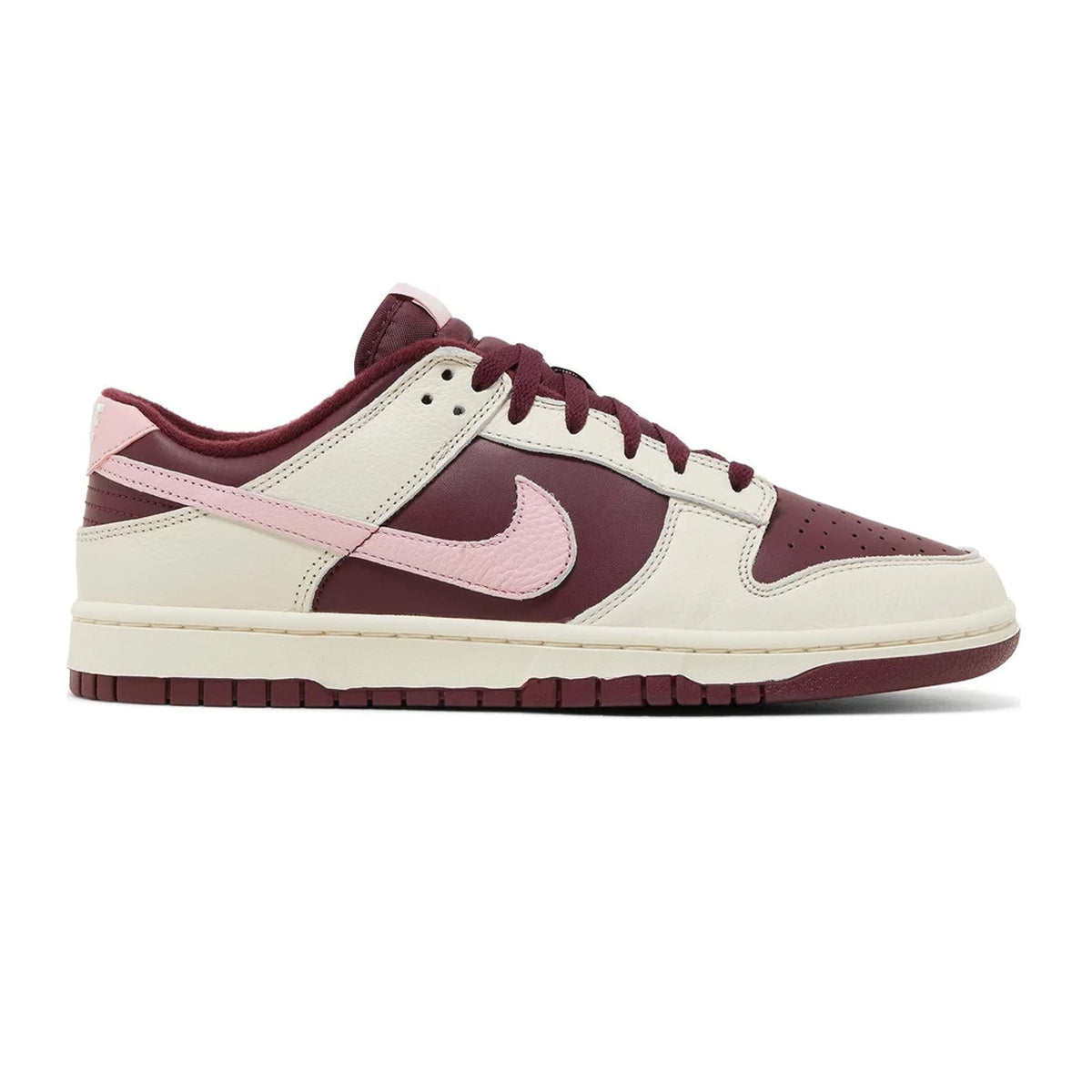 Low Retro PRM 'Valentine's Day' (2023)