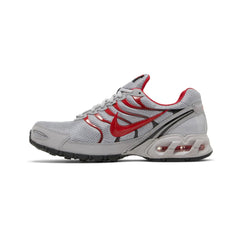Max Torch 4 'Atmosphere Grey University Red' (2018)