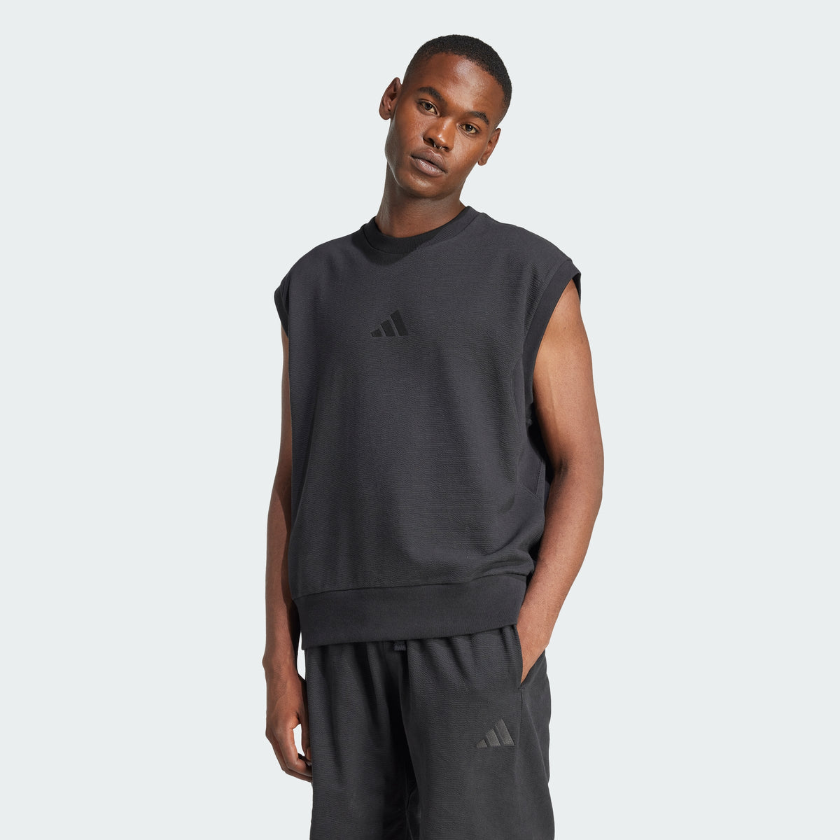 Men's Elevated All SZN Cloud Jersey Sleeveless Crew Tee