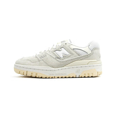 550 'Sea Salt Macadamia Nut' Women's (2022)