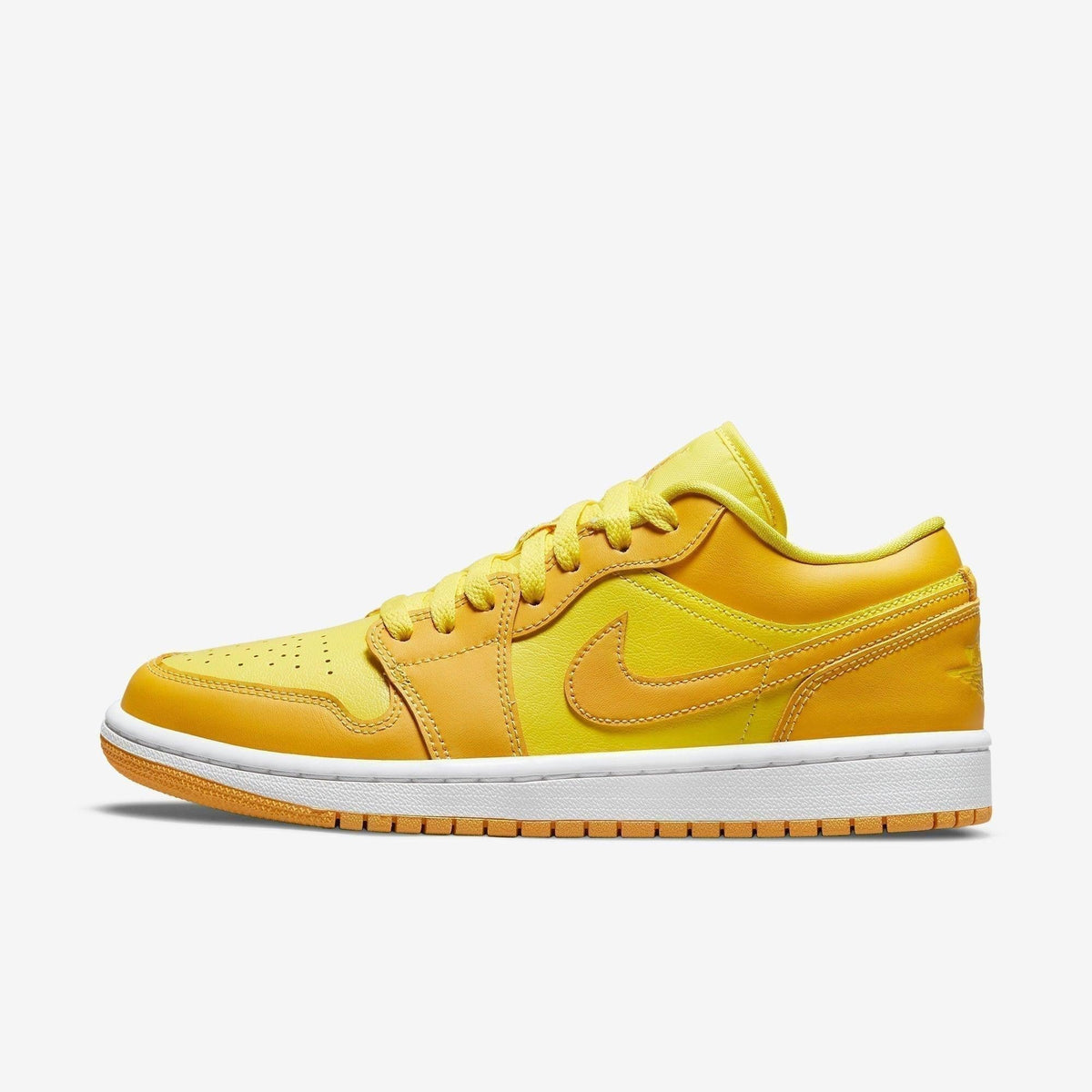 1 Low 'Yellow Strike' (2021) (Womens)