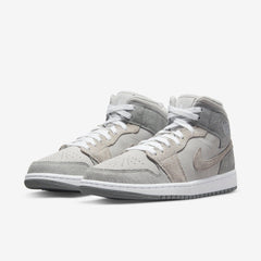 1 Mid SE 'Particle Grey' (2022) (Womens)