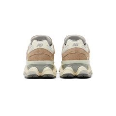 9060 'Driftwood Stone Pink Sea Salt' (2023)