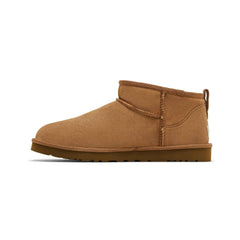 Classic Ultra Mini Boot 'Chestnut' (2025)
