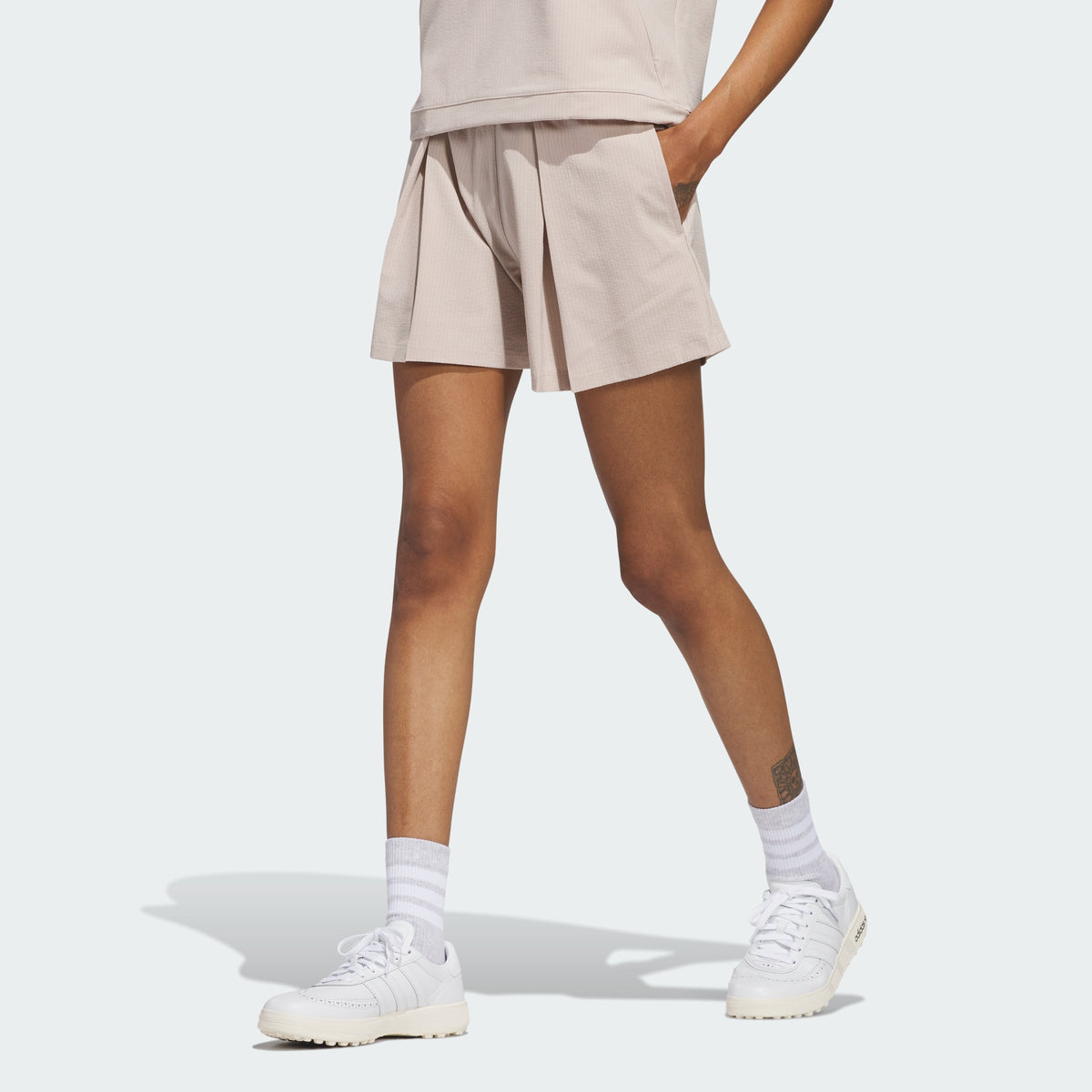 Women's Go-To Pleated Shorts